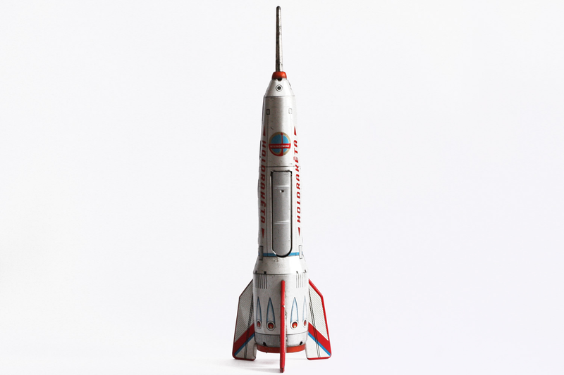 Illustration for article titled 17 Cosmic Toys From The Age Of The Space Race